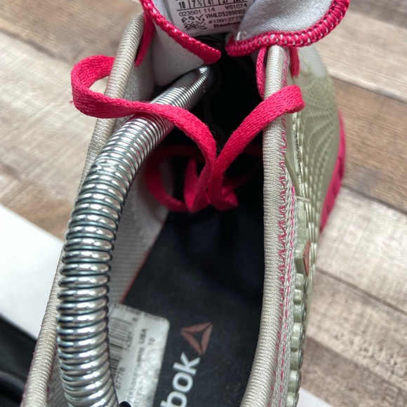 Reebok 023501 114 Low Top Nanoweb ZRated Gray Pink Sneakers Women Sz 10 Preowned - Picture 11 of 11